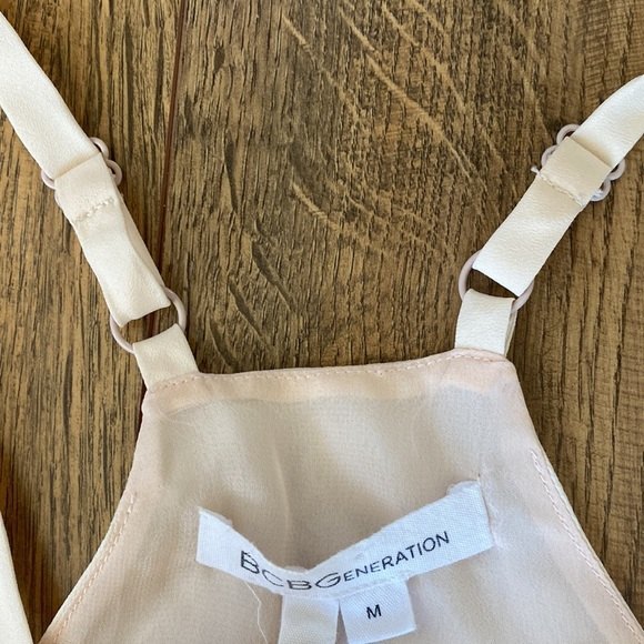 BCBGeneration Cream Midi Dress with Elegant Design - Picture 5 of 7